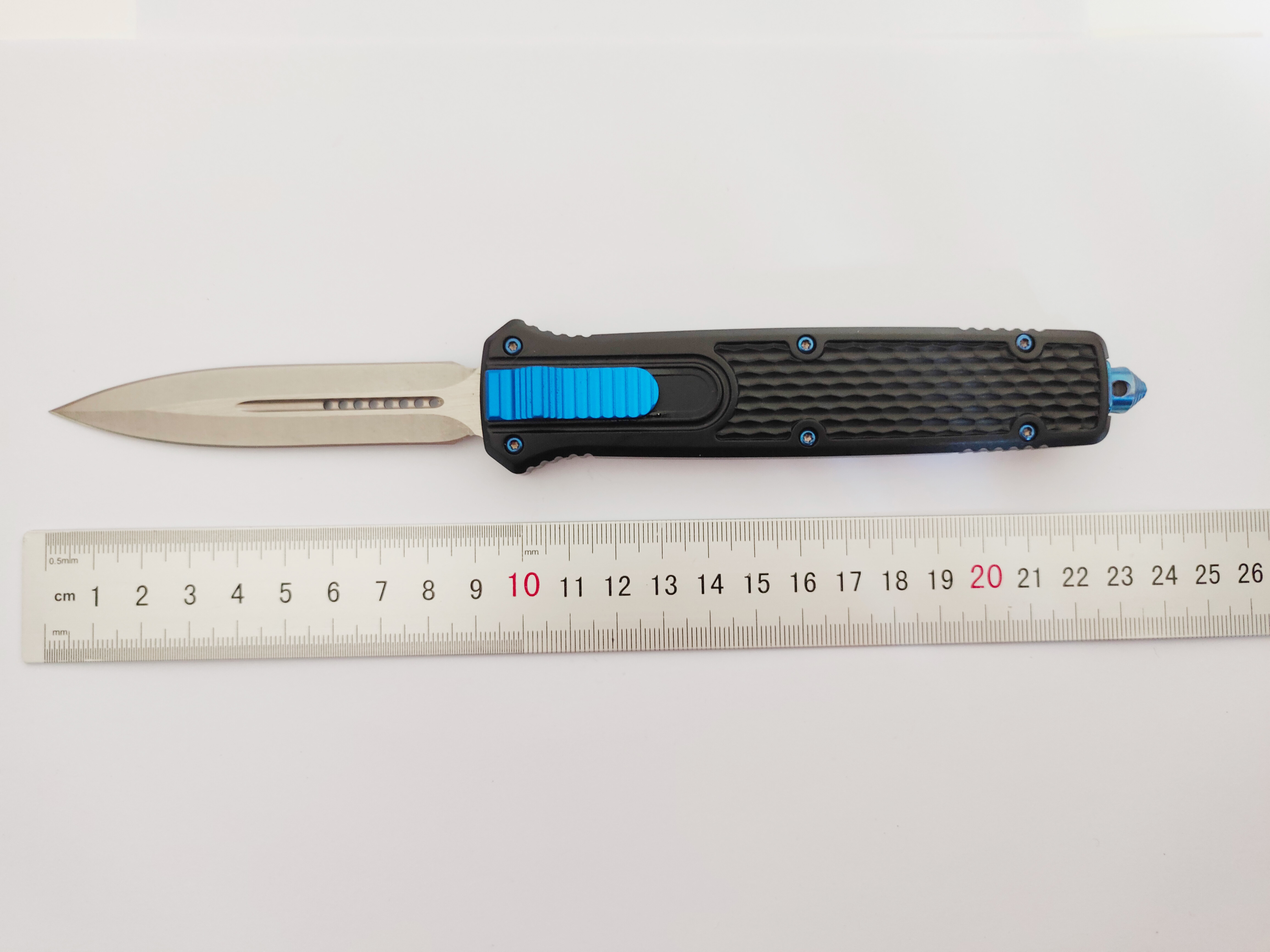 Wholesale Custom Computer CNC Aluminum Handle Outdoor Hiking Portable EDC Otf Pocket Knife