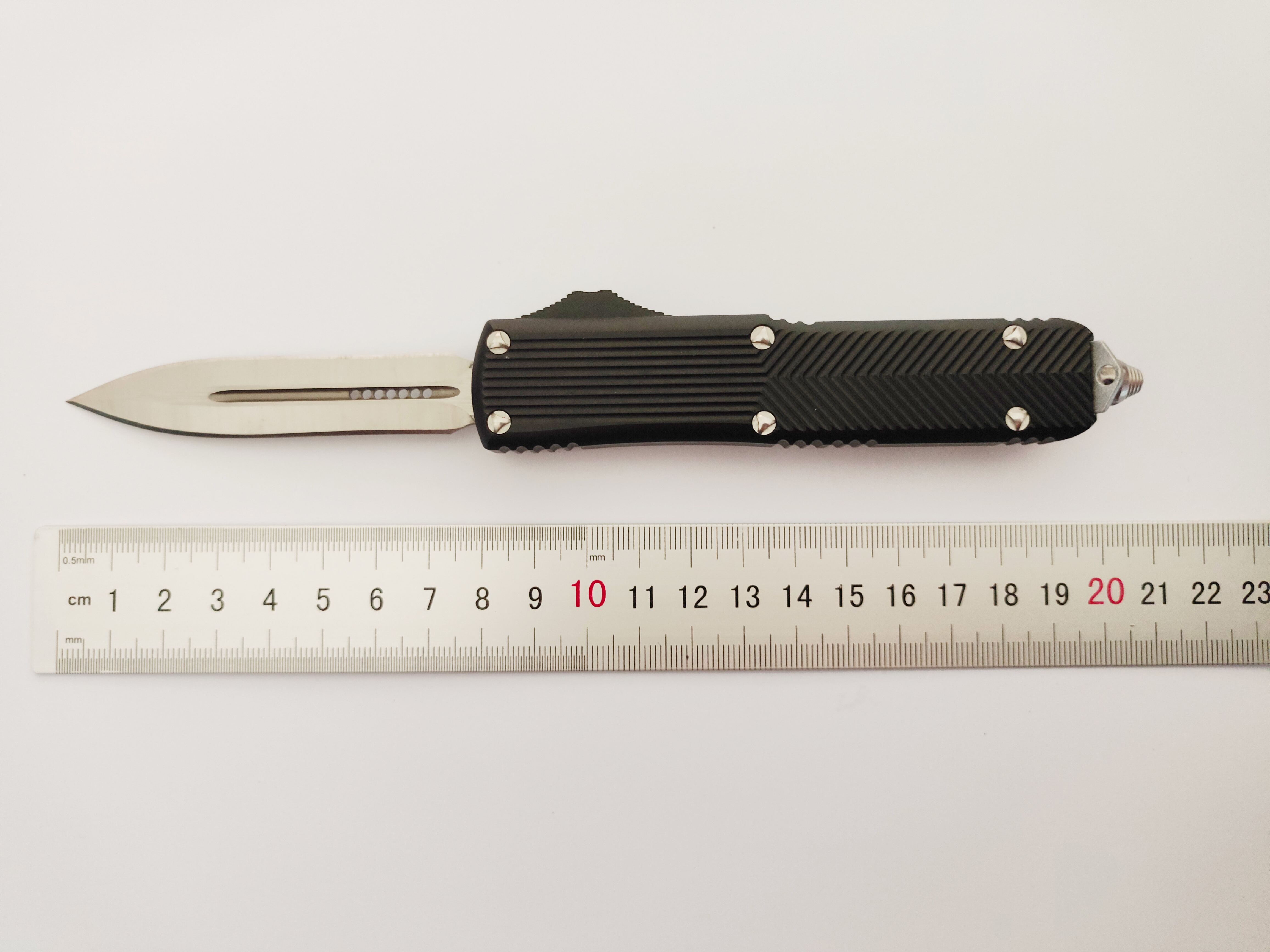 Stainless Steel Blade CNC Aluminum Handle Wholesale Portable Button Otf Automatic Knife