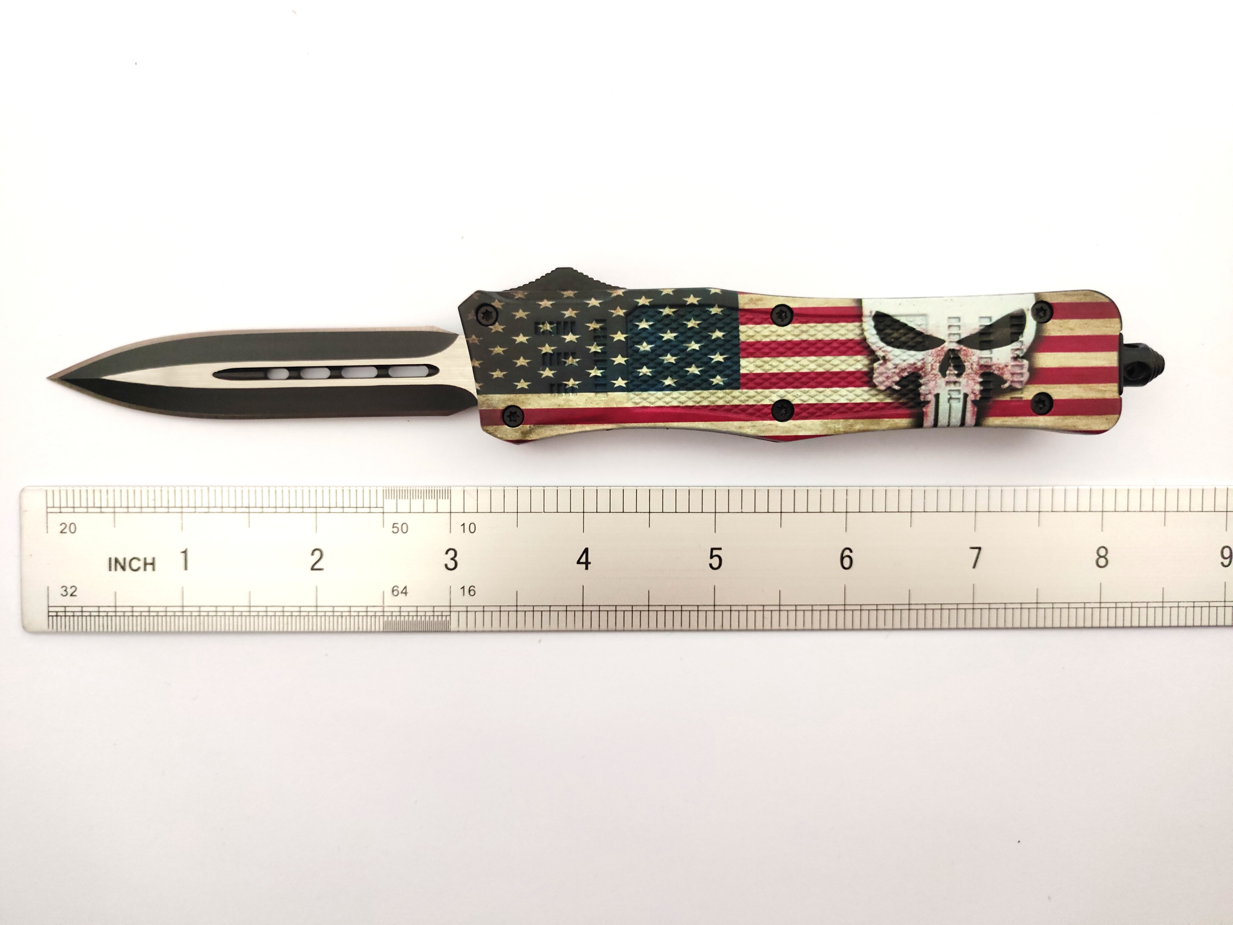 Double Edge Spear Point Zinc Alloy Push Button Swift Movement Otf Automatic Knife