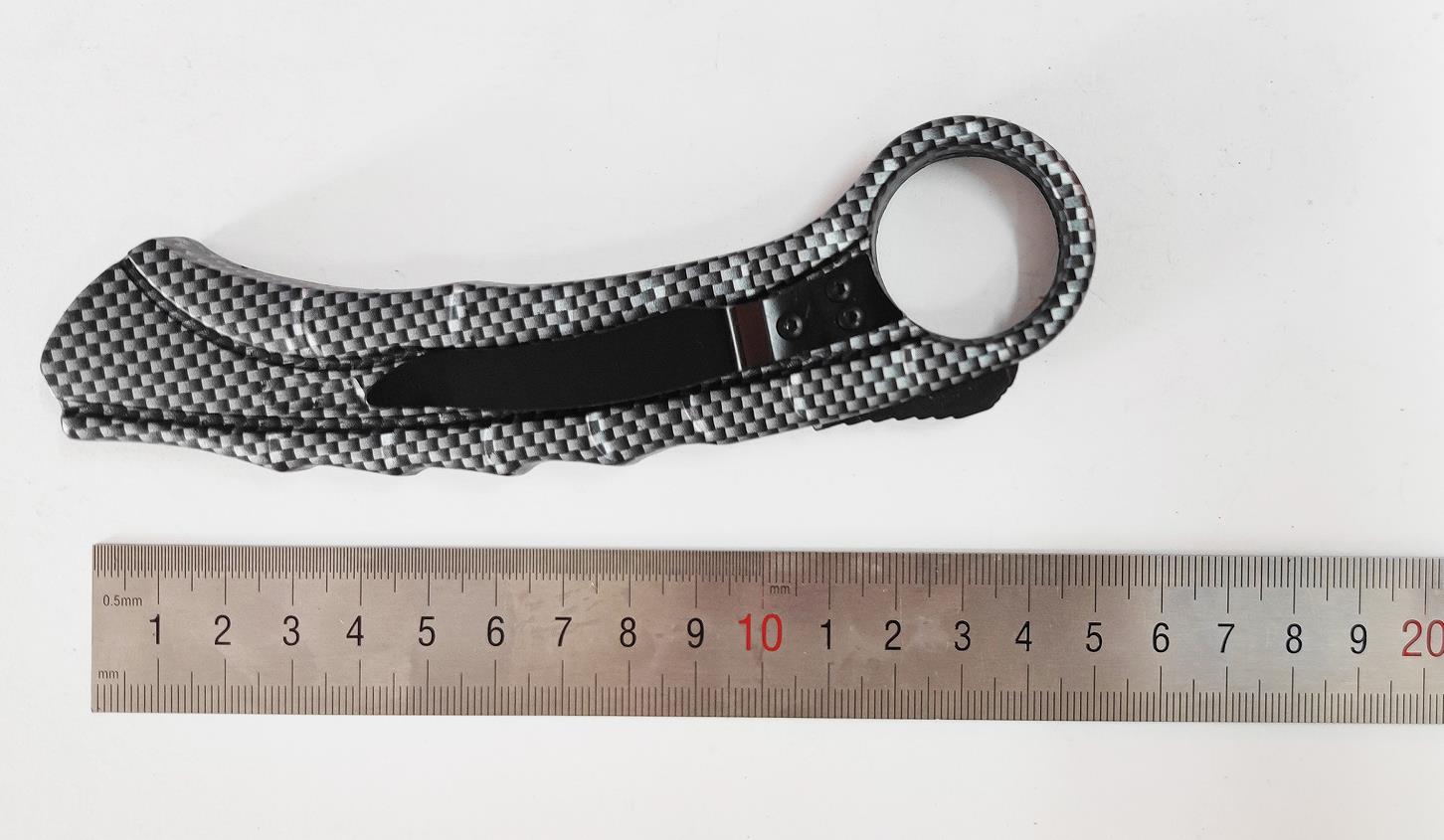 Chinese Wholesale Carbon Fiber Coated Dinosaur Bone Otf Auto Karambit Knife