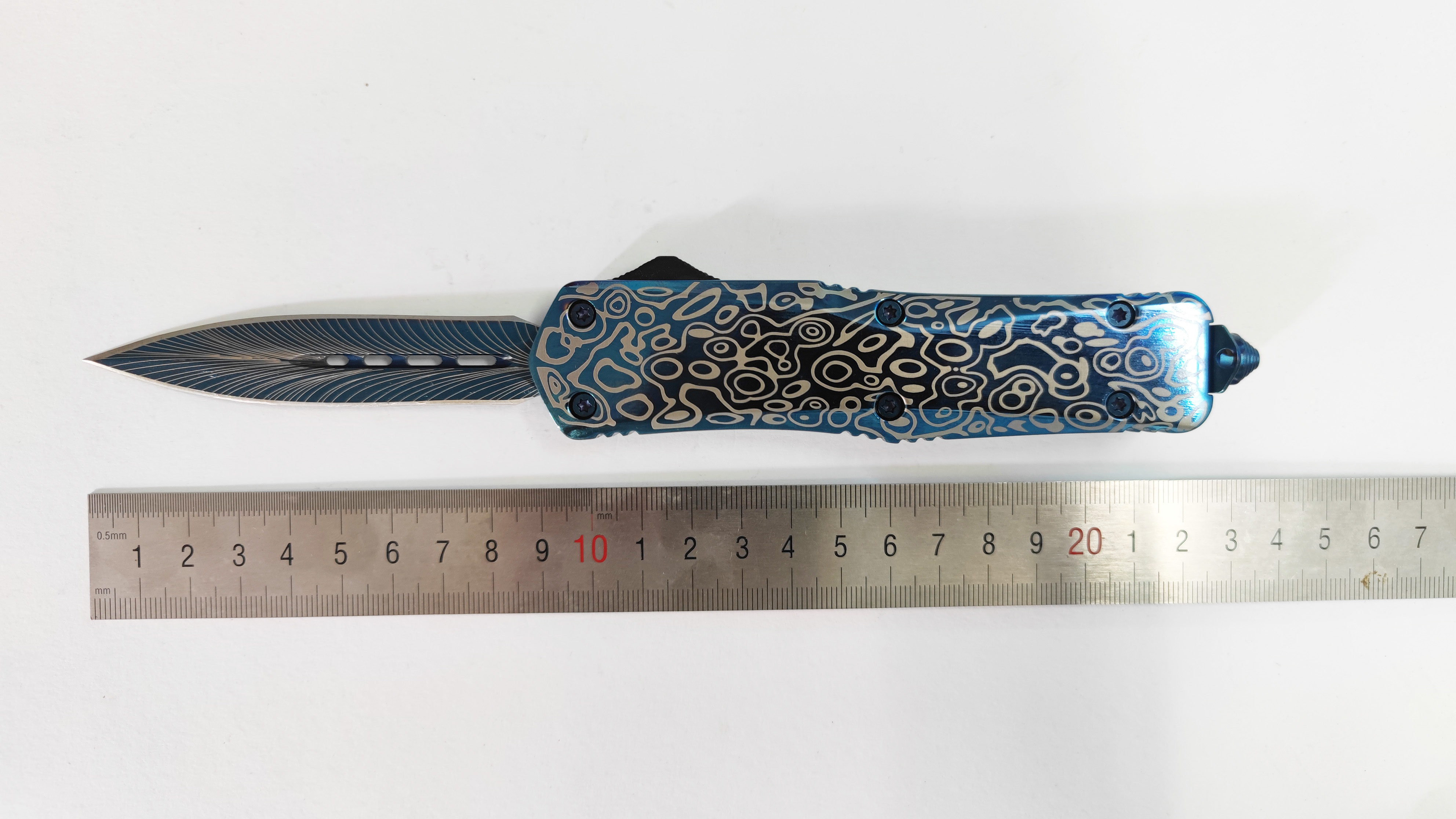 Blue Titanium Switch Blade Custom Sliding Knife Spear Knife Otf Hunting Automatic Knife