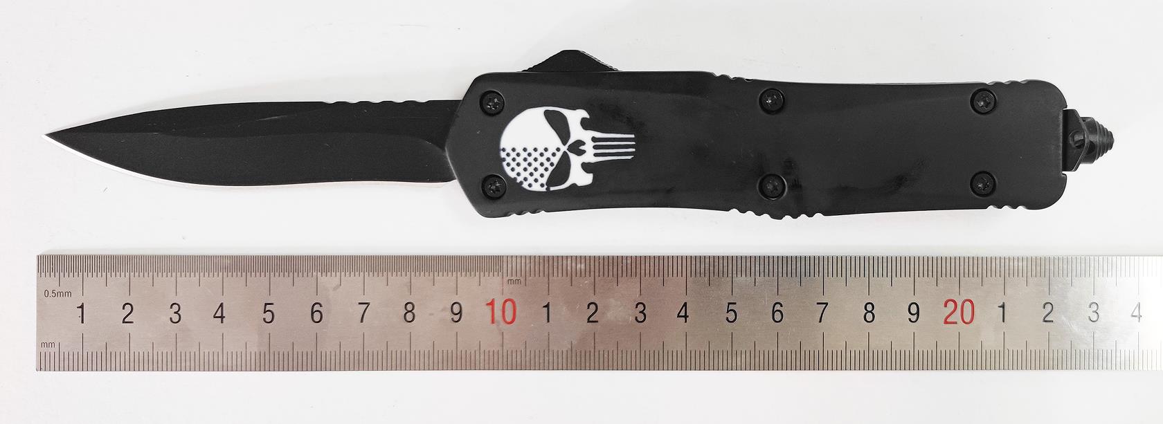 Rubber Coated The Punisher Skull Self Defense Tactical Folding Auto Otf Knife