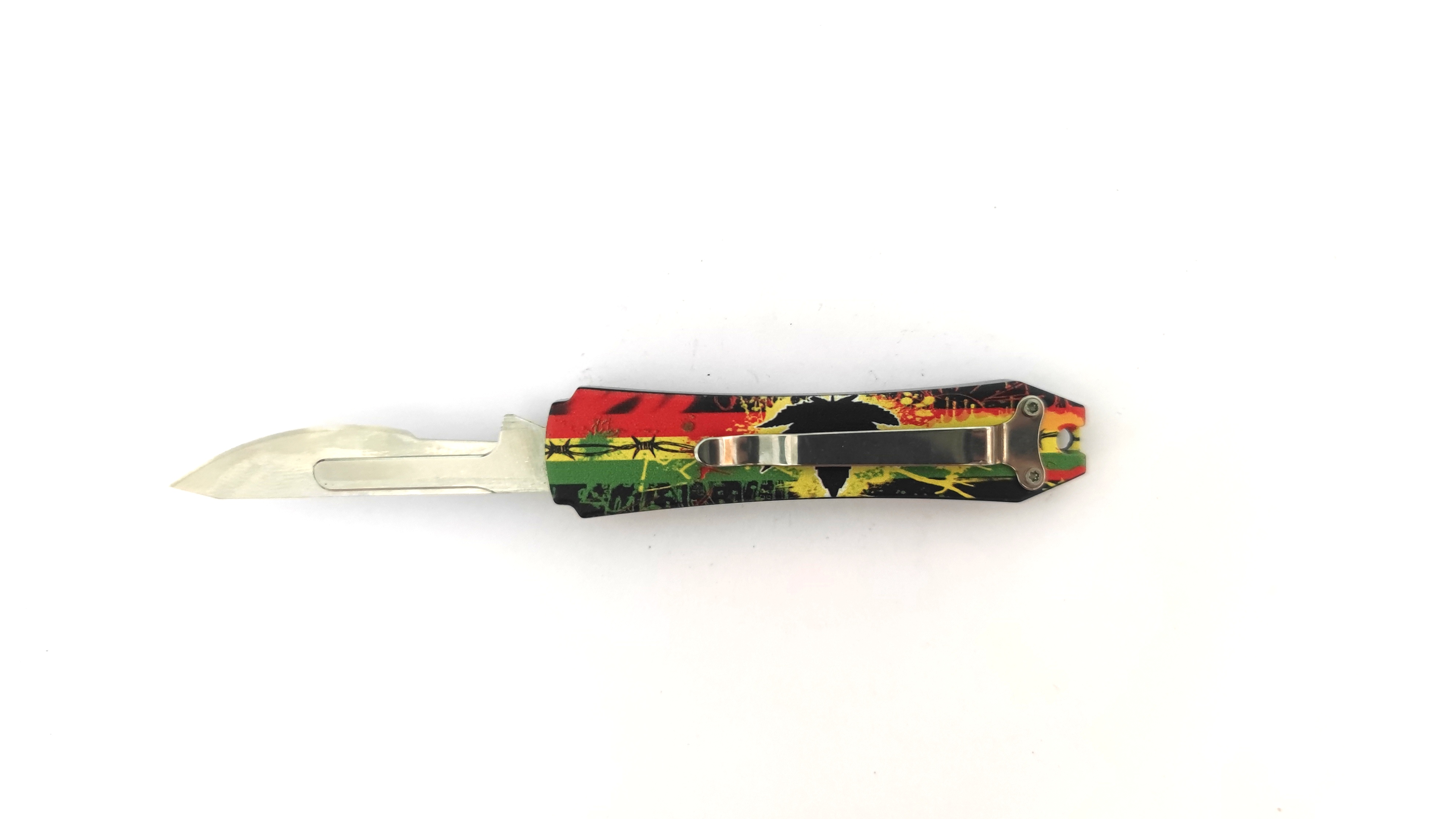 Carbon Steel Surgical Blade Multiple Use Replaceable Otf Automatic Scalpel Knife with Clip