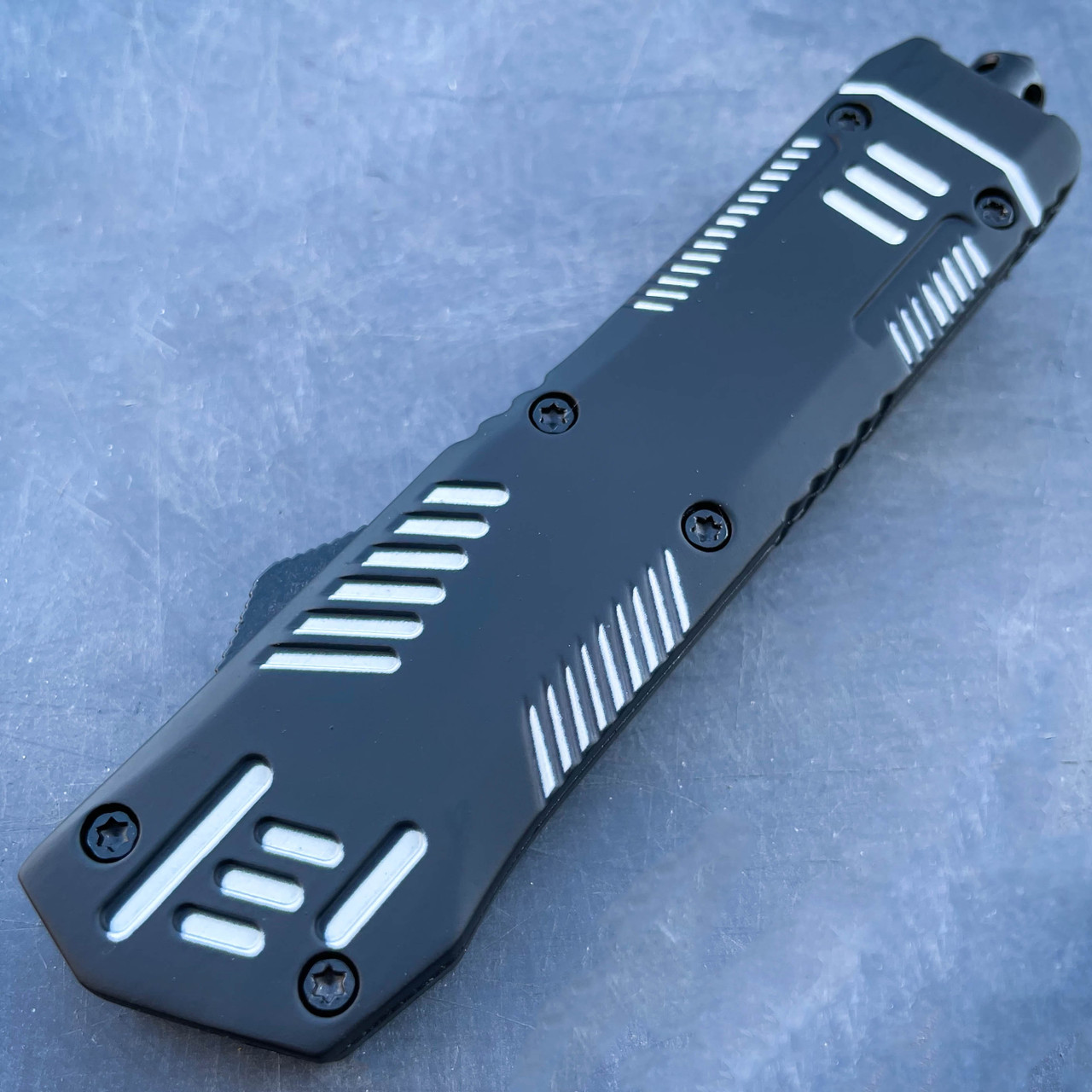 Large Sliding Dual Action Knife Serrated Edge Otf Automatic Knife