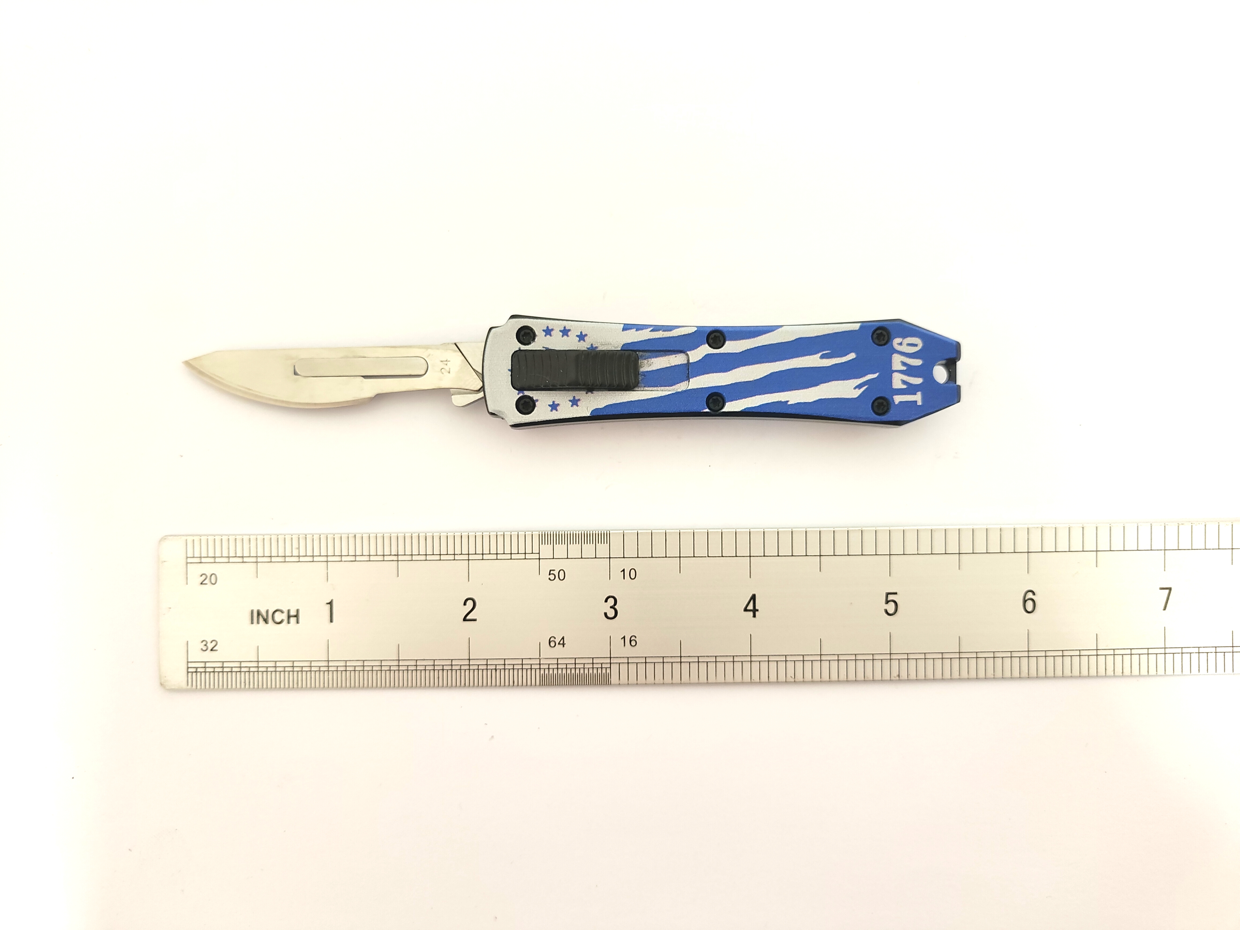 China Folding Automatic Replaceable Blade Scalpel Surgical Multifunctional Utility Otf Switch Knife