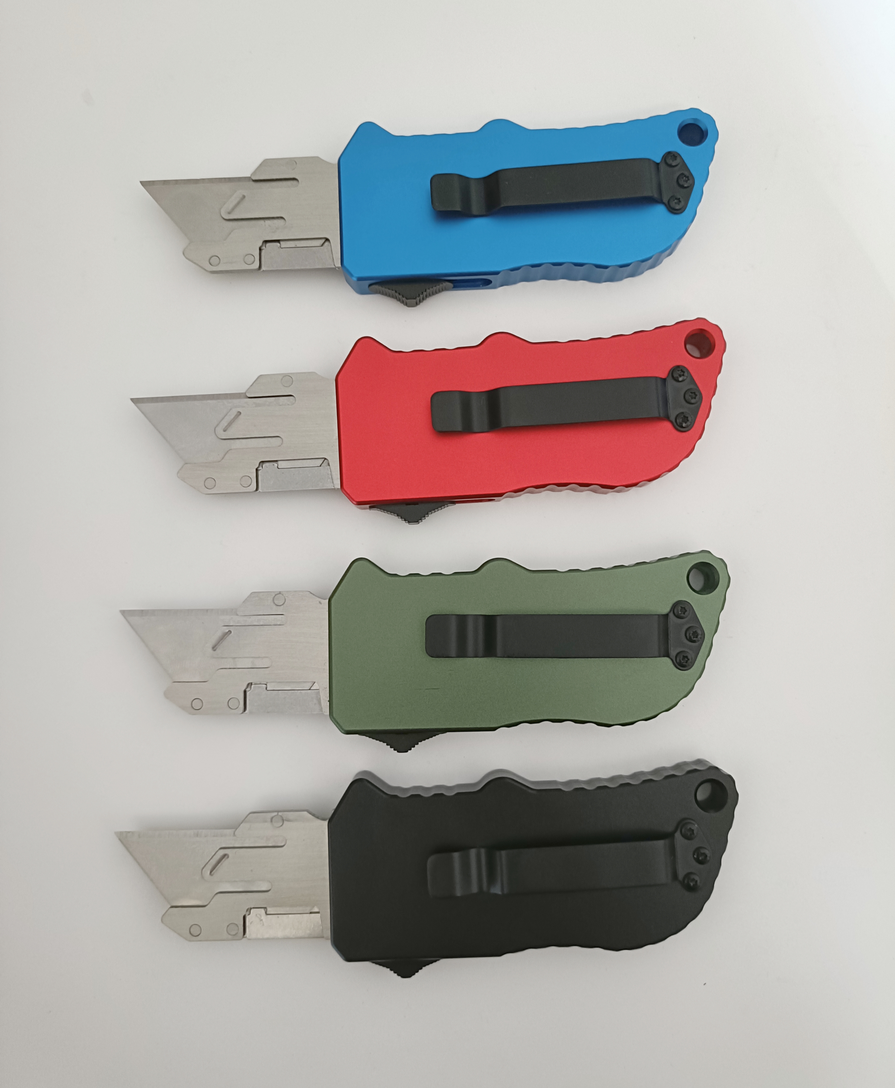 Carbon Steel Sk5 Push Button Carbon Fiber Aluminum Folding Box Cutter Automatic EDC Utility Knife