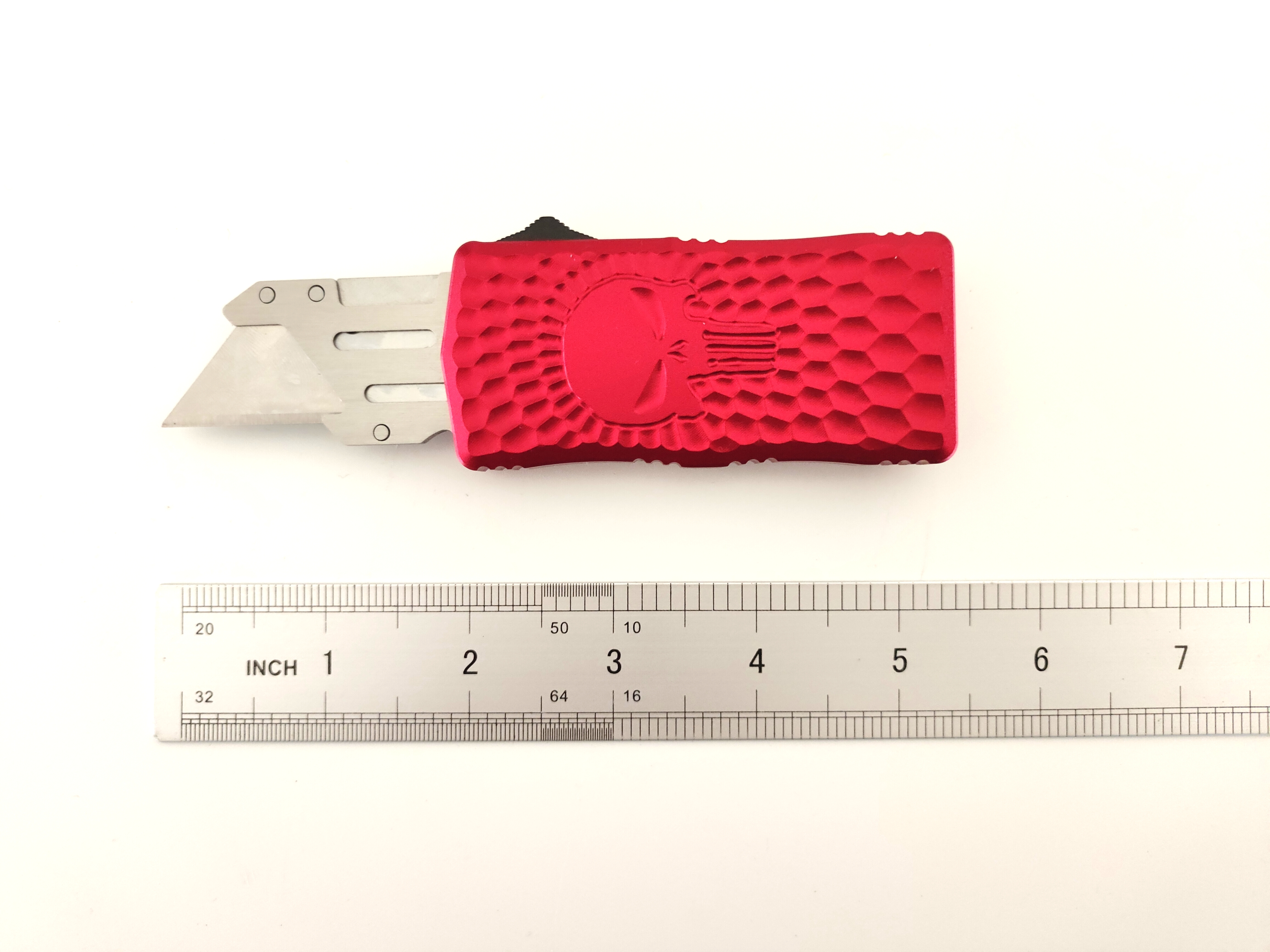 Hot Sale Replaceable Box Cutter Folding Knives EDC Otf Automatic Utility Knife