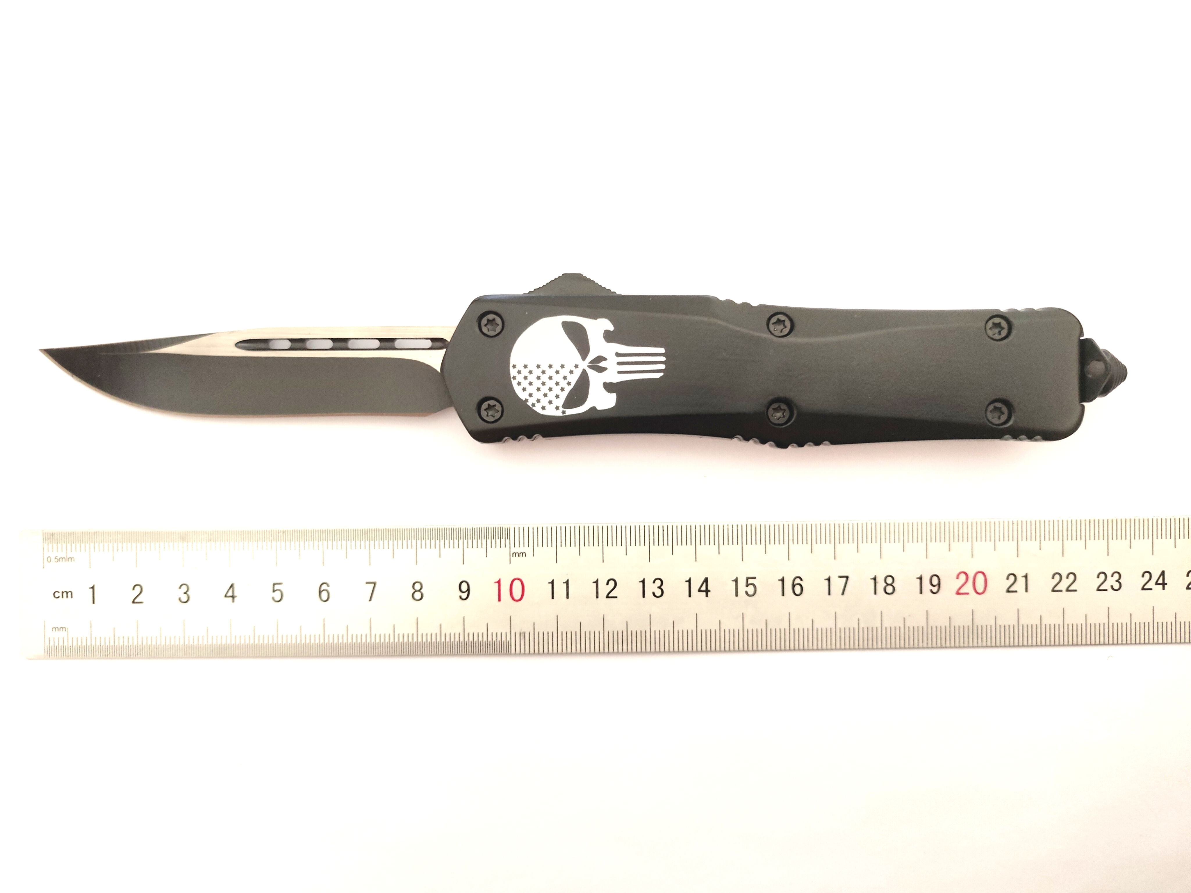 The Pinisher Skull EDC Emergency Wholesale Tactical Out The Front Straight Out Auto Otf Knife