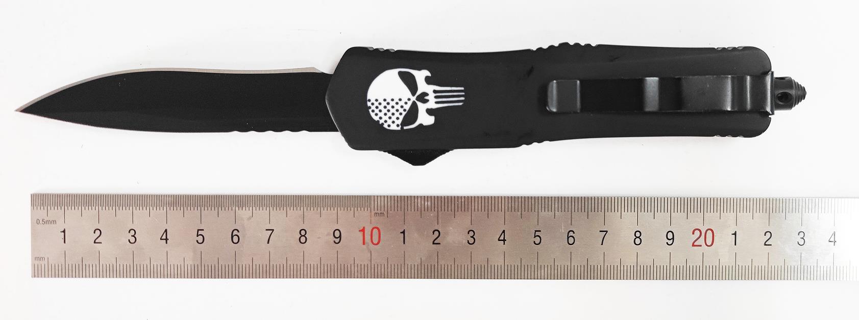 Rubber Coated The Punisher Skull Self Defense Tactical Folding Auto Otf Knife
