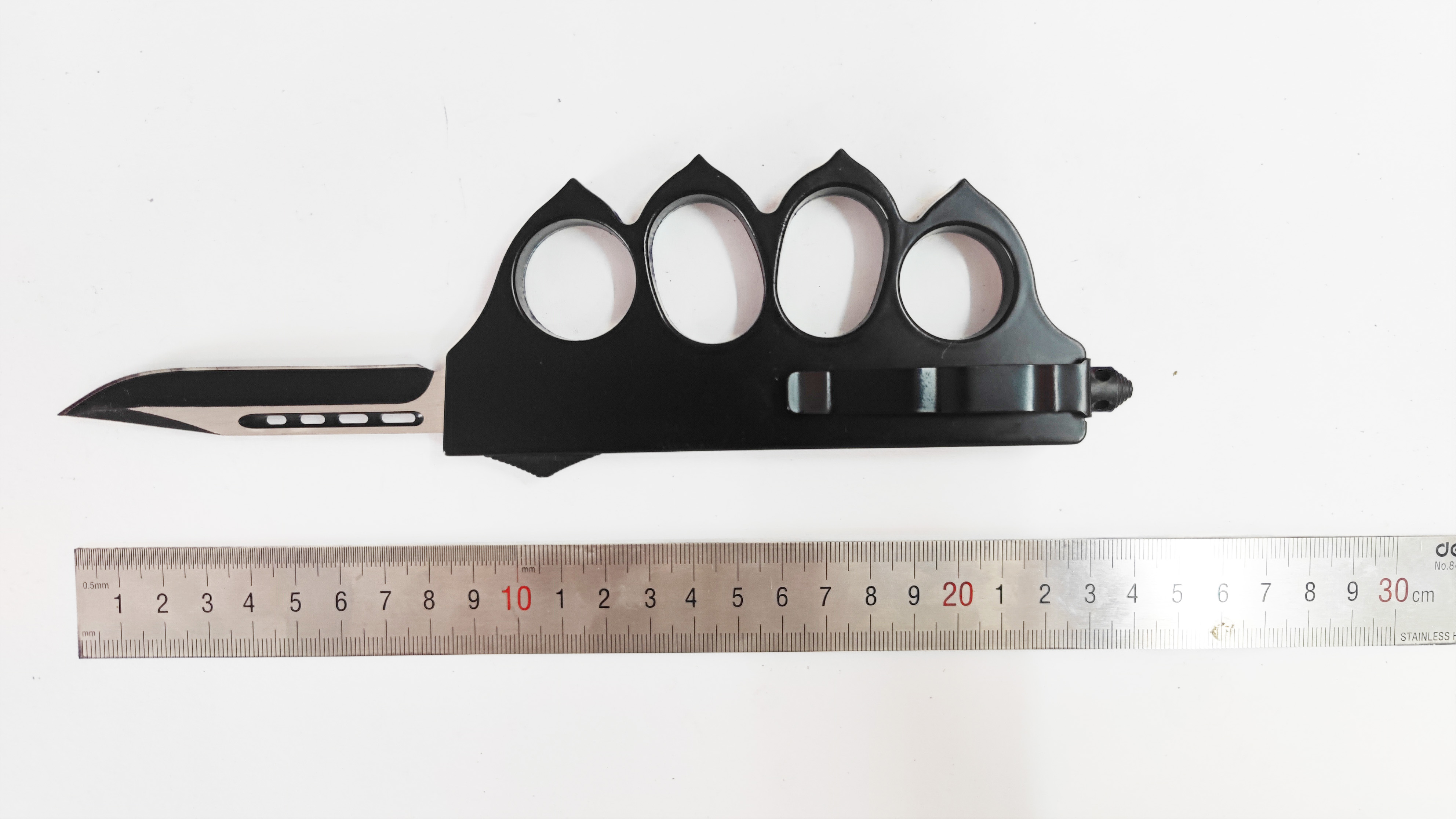 Zinc Aluminum Alloy Tactical Knife Trench Automatic Otf Knuckle Knife