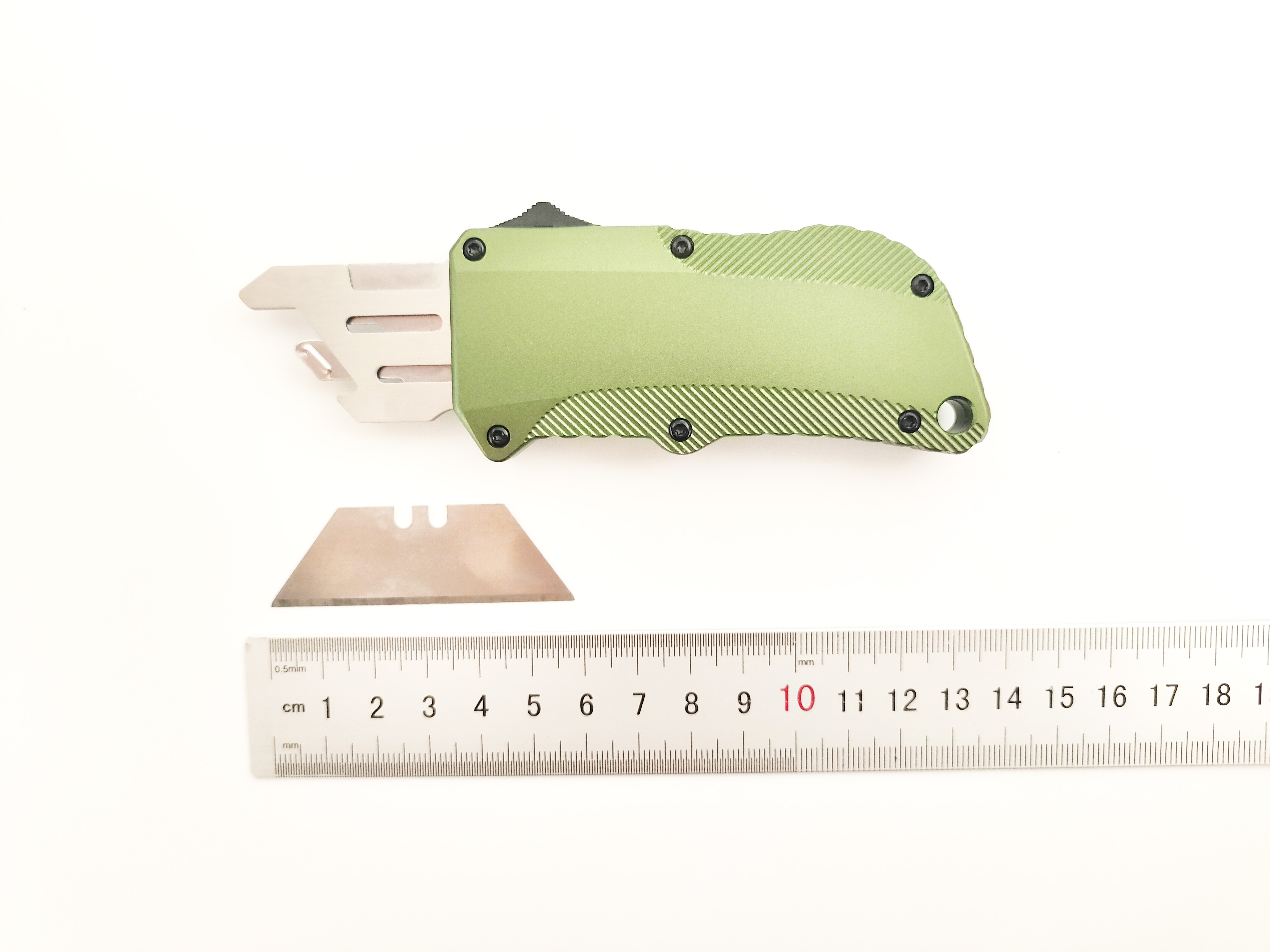 Custom OEM/ODM Aluminum Alloy OTF Utility Knife with Quick-Change Trapezoid Blade