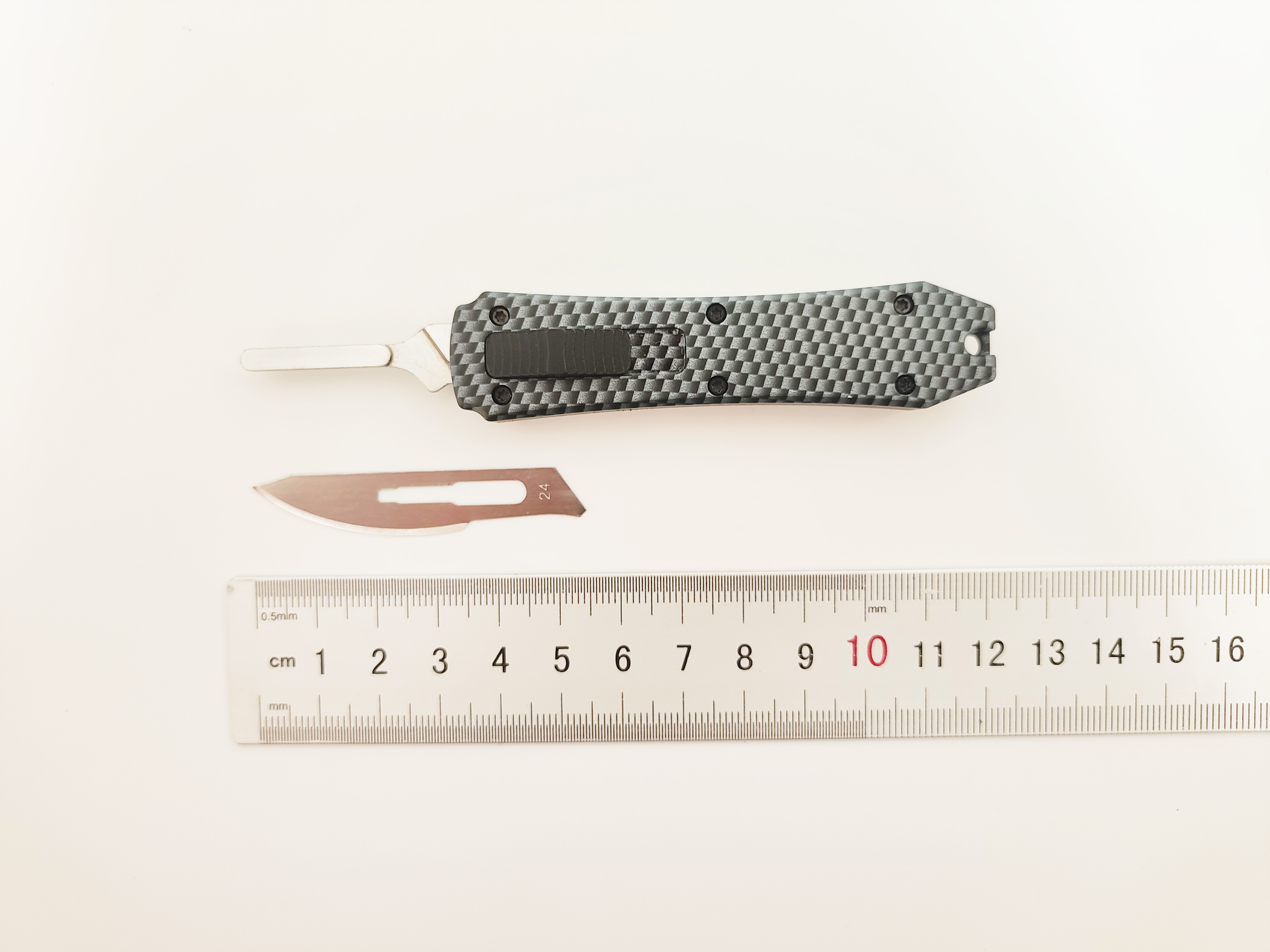 Mini OTF Pocket Scalpel Replaceable Surgical Blades Craft Dissection Factory Wholesale EDC Retractable Out The Front Scalpel Industrial Cutting Cutter